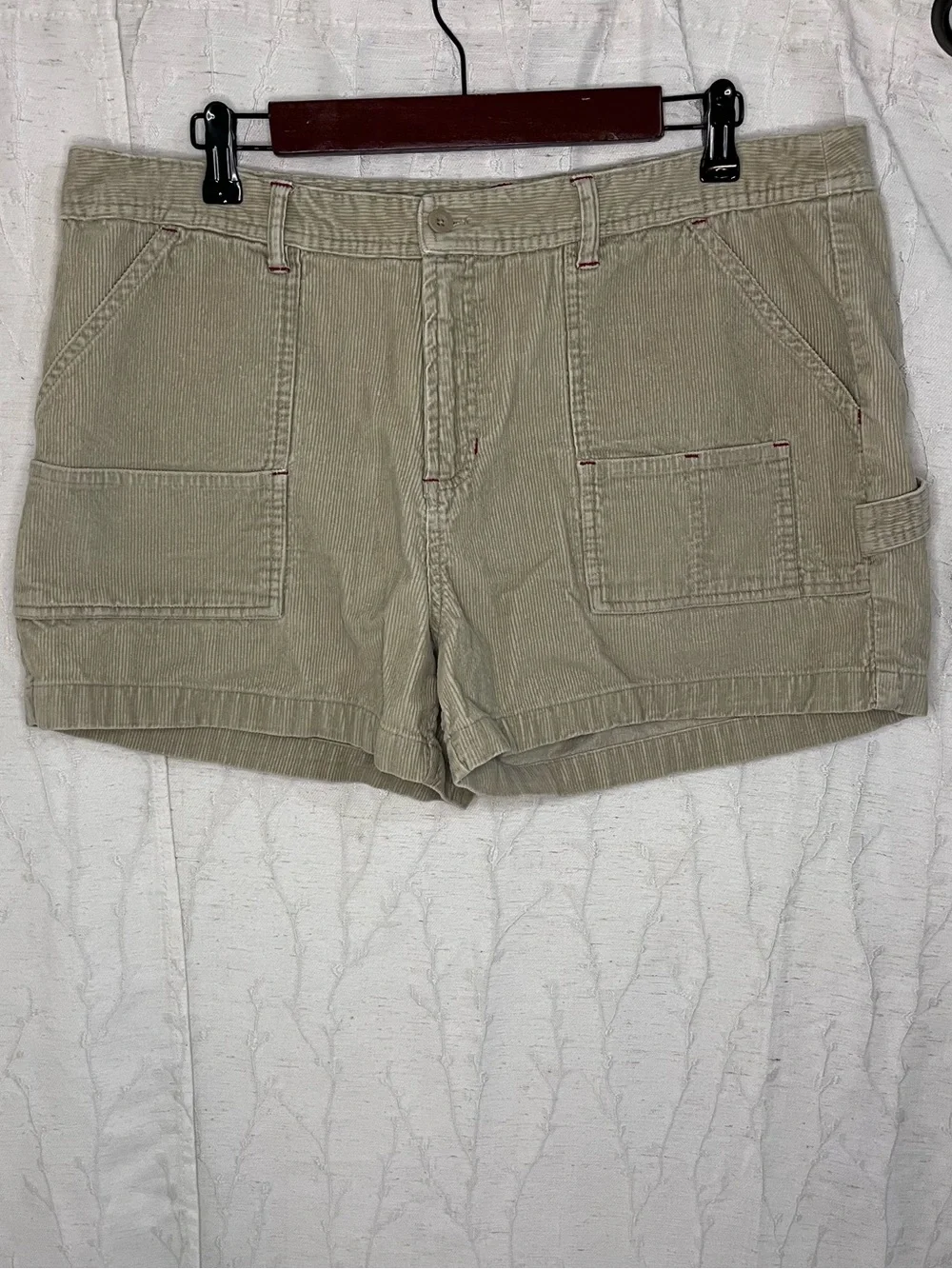 Size 16 Casual Women's Corduroy Shorts in Beige/Tan - Comfortable Multi Pocket